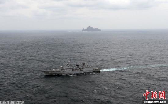 资料图：韩国“独岛日”，韩在周边海域举行联合防御军演。