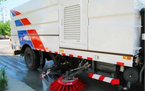 廊坊市环卫局为迎“5.18”开展环境清新整洁服务工作