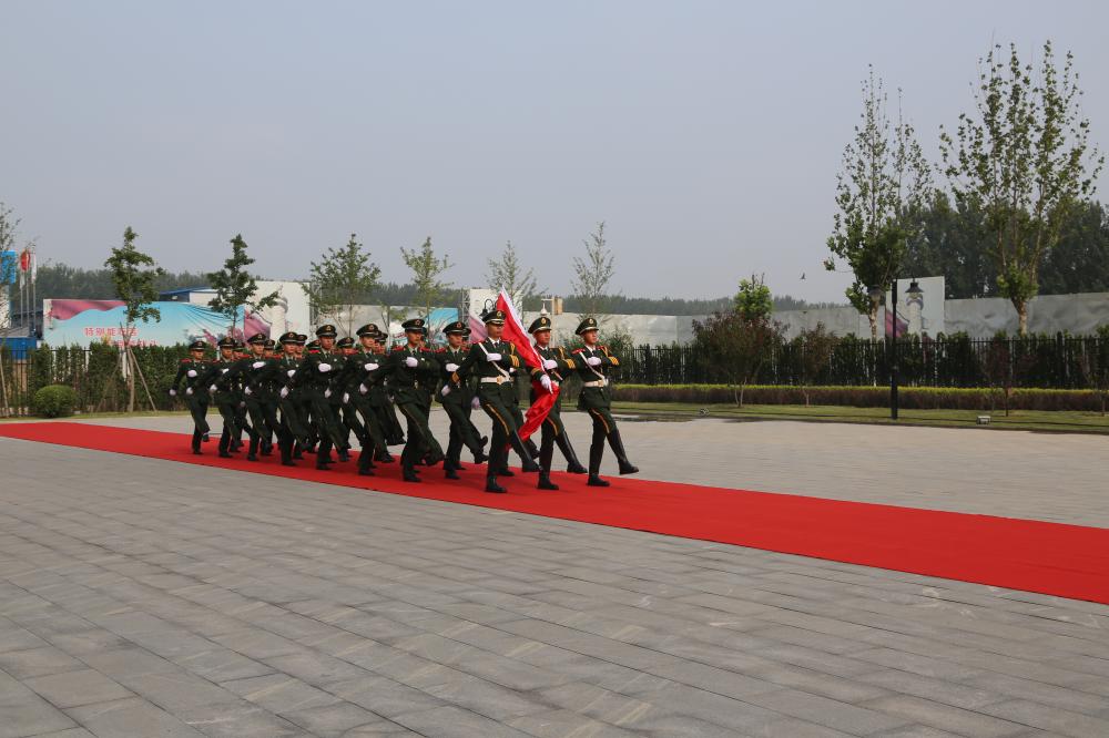 廊坊市消防支队隆重举行升旗仪式 庆祝建军90周年