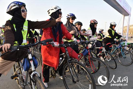 参加比赛的选手