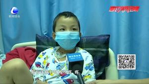 六岁儿童患白血病两年多 爸爸抽空送外卖不愿放弃
