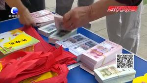 我市各银行在市区集中开展反假币宣传活动