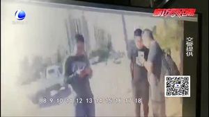 5座面包车载18人 严重超员被查处