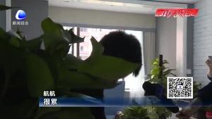 九岁男孩捡废品“还债” 竟是游戏惹的祸