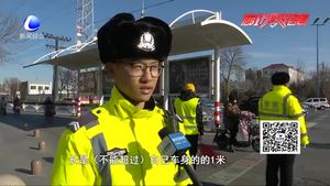 交通违法曝光台：三轮变货车 超限运输隐患大