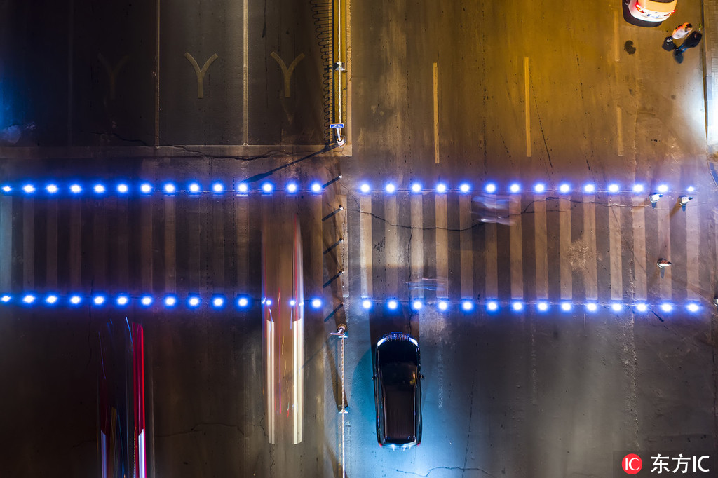 “过街神器”登陆山东滨州 为行人保驾护航