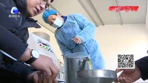 “脱贫户”李国术 榨油踏上幸福路