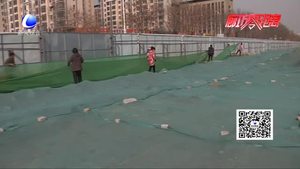 市大气办检查组突击检查南尖塔镇工地降尘工作