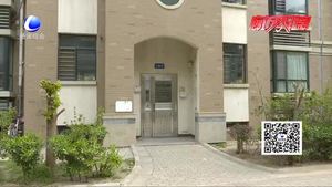 新能源汽车遭遇充电难 市民盼望充电桩早日进小区