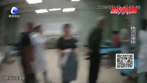 患病幼儿被堵半路 交警骑摩托开道送医
