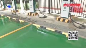 打雷下雨 如何正确使用充电桩充电