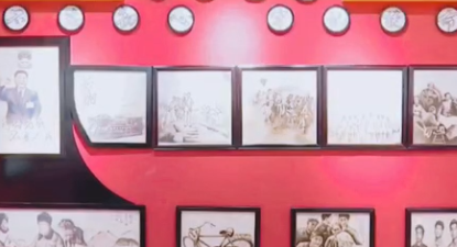 “红色征程”烙画展