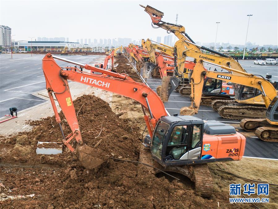 (新华全媒头条·新型肺炎疫情防控·图文互动)(13)同舟共济 众志成城——荆楚战“疫”直击