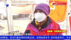 一间小卖店筑起抗击疫情的坚固防线