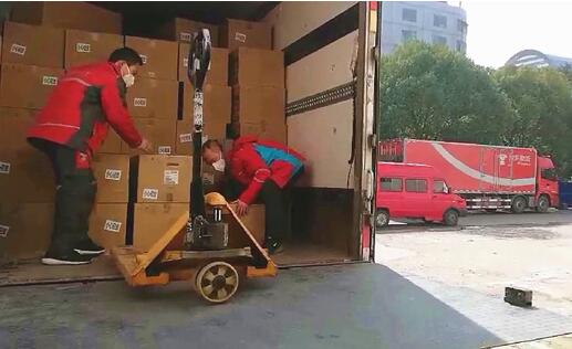 市场断货优先捐赠 安利捐赠价值1100万元防疫物资