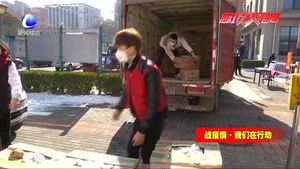 零距离·交通：女司机酒驾撒泼骂交警 交警教科书式执法依法处置