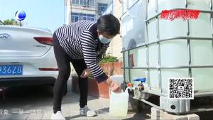 免费领取消毒液 居民连称赞