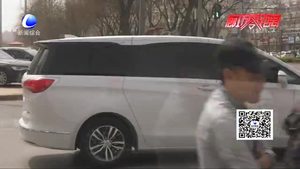 零距离·交通：市交警二大队为“外卖小哥”送上“交通安全”餐