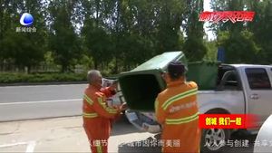 安次区环卫局维修更换垃圾桶 打造农村靓化风景线